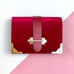 Mini Crossbody Bag/Clutch with gold chain - red